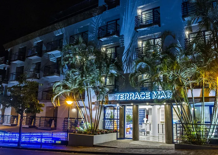 Terrace Mar Suite Hotel